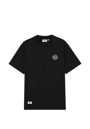 CHOCOOLATE logo-print short-sleeve T-shirt - Black