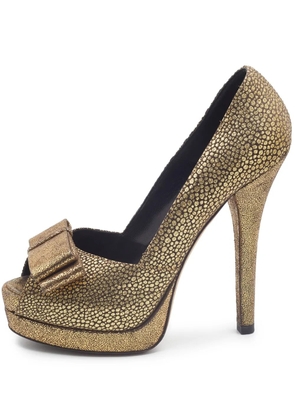 Fendi Pre-Owned 140mm peep-toe embellished pumps - Gold