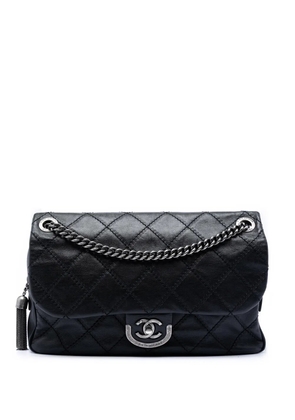 CHANEL Pre-Owned 2013-2014 Paris Edinburgh Jumbo Quilted Calfskin Coco Sporran Flap shoulder bag - Black
