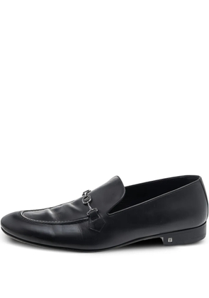 Louis Vuitton Pre-Owned LV-plaque loafers - Black