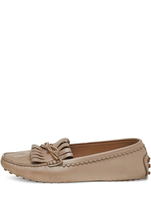 Tod's Vintage leather fringe tie detail loafers - Neutrals