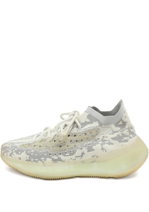 adidas Yeezy lace-up sneakers - White