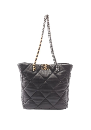 CHANEL Pre-Owned 2021-2026 Lambskin Vertical 19 Shopping tote bag - Black