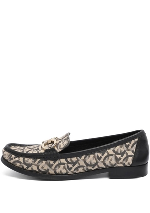 Ferragamo Pre-Owned Gancini canvas loafers - Neutrals
