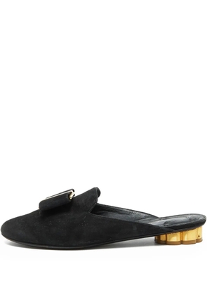 Ferragamo Pre-Owned Vara suede mules - Black