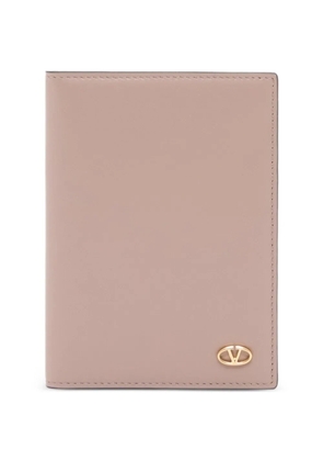 Valentino Garavani VLogo The Bold Edition calfskin passport cover - Pink