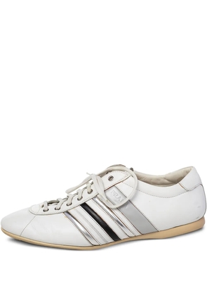 Prada Pre-Owned leather sneakers - White