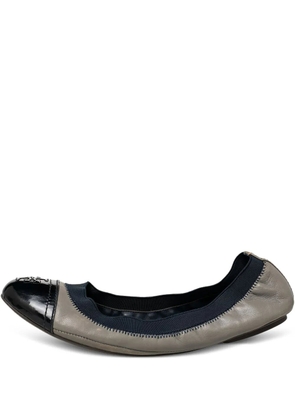 Tory Burch pre-owned Gabby ballet flats - Grey