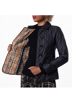 Burberry Ladies Fernleigh Quilted Diamond Jacket