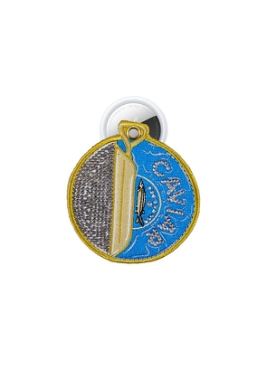 Sonix Airtag Keychain in Blue.
