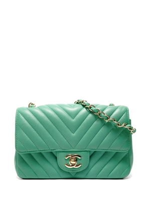 CHANEL Pre-Owned 2017-2018 Chevron shoulder bag - Green