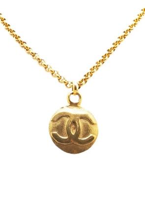 CHANEL Pre-Owned 1980-1990 CC Gold Plated Circle Pendant Necklace costume necklace