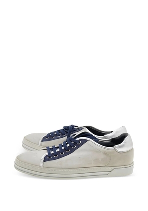 Tod's Vintage lace-up low-top sneakers - Grey