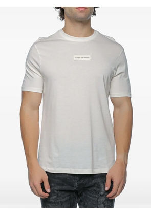 Armani Exchange logo-patch T-shirt - White