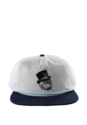 Malbon Golf x Bettinardi Gangster Buckets Snapback embroidered cap - White