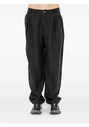Andrea Ya'aqov pleated trousers - Black
