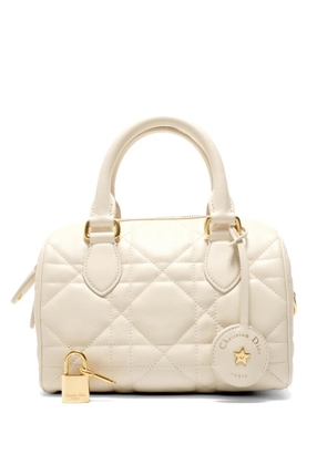 Christian Dior Pre-Owned Groove20 quilted handbag - White