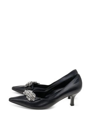 Ferragamo Pre-Owned crystal-embellished leather pumps - Black