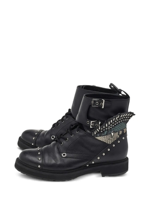 Fendi Pre-Owned buckled python-embossed ankle boots - Black