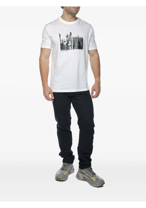 Armani Exchange graphic-print T-shirt - White
