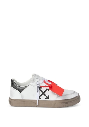 Off-White Vulcanized sneakers