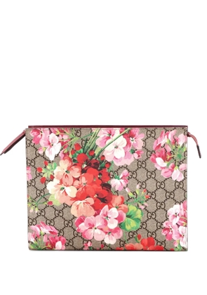 Gucci Pre-Owned Toiletry Pouch Blooms Print GG Coated Canvas Large clutch bag - Brown