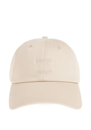 SAMSOE SAMSOE Saaddie logo-embroidered cap - Neutrals