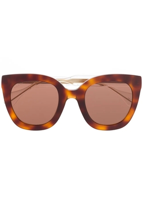 Gucci Eyewear oversized cat eye sunglasses - Brown