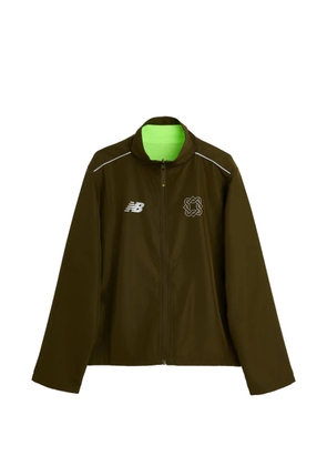 New Balance Lack of Guidance reversible logo-print jacket - Green