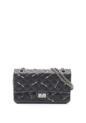 CHANEL Pre-Owned 2015-2016 Brasserie Charms Reissue 225 Flap Bag shoulder bag - Black