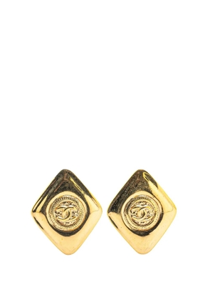 CHANEL Pre-Owned 1970-1980 Gold Plated CC Clip On Earrings costume earrings