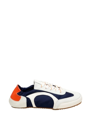 Dorothee Schumacher panelled mesh-insert sneakers - Blue