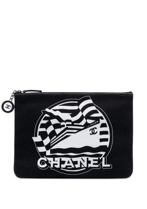 CHANEL Pre-Owned 2019 Medium Canvas La Pausa Zip O Case clutch bag - Black