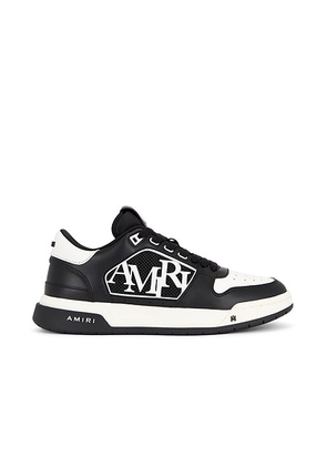 Amiri Classic Low in Black - Black. Size 45 (also in 42, 43, 44, 41).
