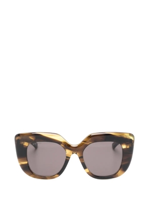 Gucci Eyewear cat-eye frame sunglasses - Brown
