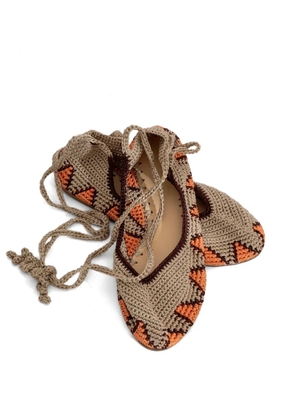 SLO_HAND_MADE crochet lace-up ballet flats - Neutrals
