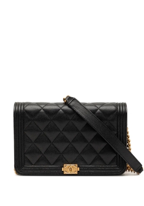 CHANEL Pre-Owned 2020 Quilted Caviar Boy Wallet on Chain crossbody bag - Black