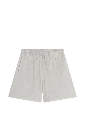 Maison Kitsuné striped shorts - Grey