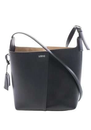 Loewe Pre-Owned 2010-2026 Medium Calfskin Bilbao bucket bag - Black