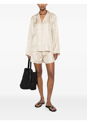 TOTEME monogram-print shorts - Neutrals