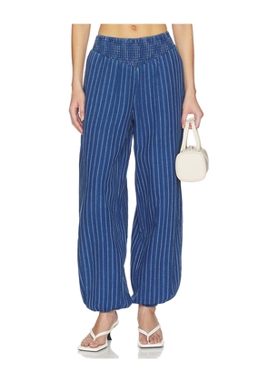 Steve Madden Tillie Pant in Navy. Size S. Also in XS, M, L, XL.