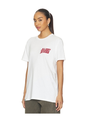 Sendero Provisions Co. All Giddy No Woah Tee in White. Size XS. Also in L, M, S, XL/1X.
