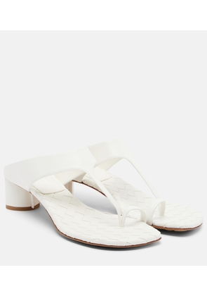 Bottega Veneta Livia Intrecciato leather thong sandals