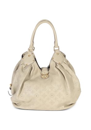 Louis Vuitton Pre-Owned 2011 XL Mahina tote bag - Neutrals