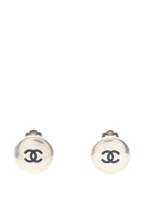 CHANEL Pre-Owned 1986-1988 Coco Mark earrings - Silver