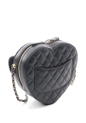CHANEL Pre-Owned 2021 Matelassé Heart leather shoulder bag - Black