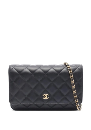 CHANEL Pre-Owned 2021s Classic Wallet on Chain mini bag - Black