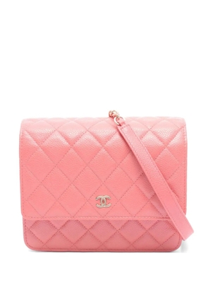 CHANEL Pre-Owned 2018 matelassé chain crossbody bag - Pink