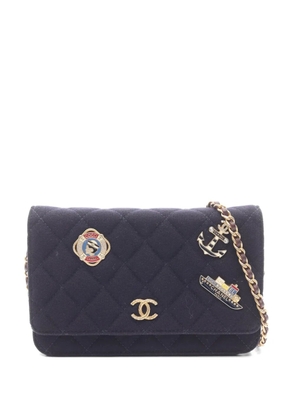 CHANEL Pre-Owned 2018-2019 Marine Charms clutch bag - Blue
