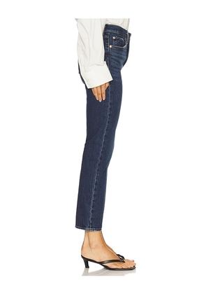 LEVI'S Wedgie Straight Jeans in Blue. Size 25. Also in 27, 30, 31.